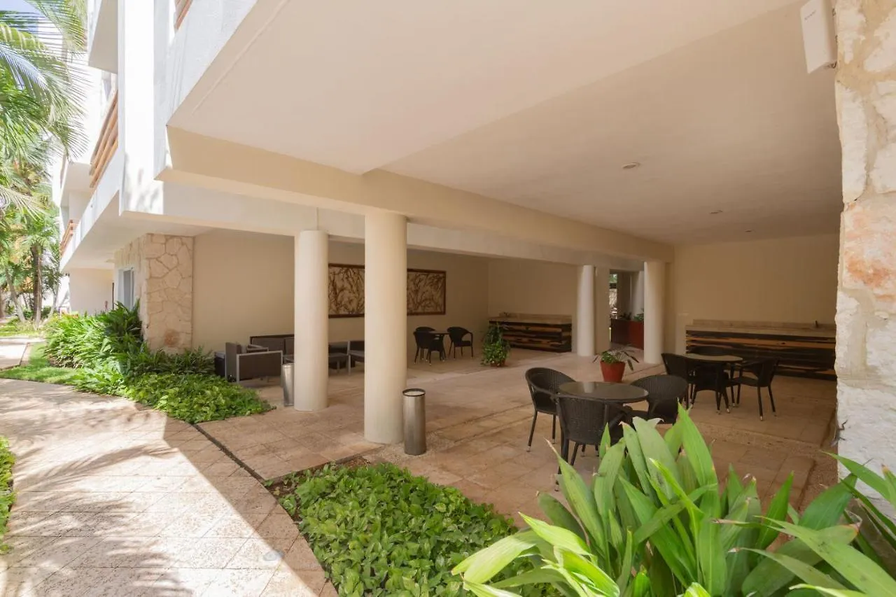 Phenomenal Combo Of 2 Separate Ph 1 In Playa Del Carmen With Private Jacuzzi, Chic Amenities, Gym And 2 Rooftops Apartment